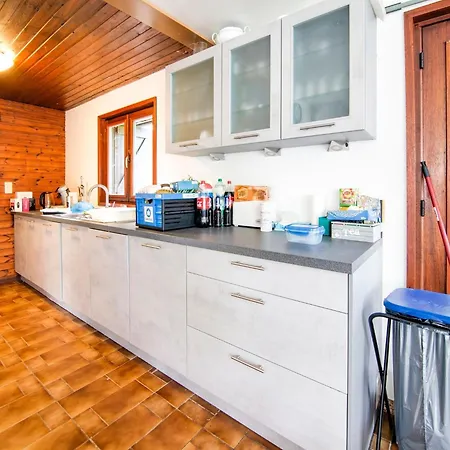 Halfway Between Near Nature Park, Cleaning Included Chalet Jalhay