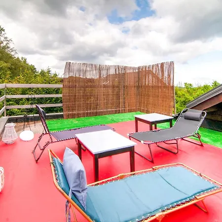 Chalet Halfway Between Near Nature Park, Cleaning Included